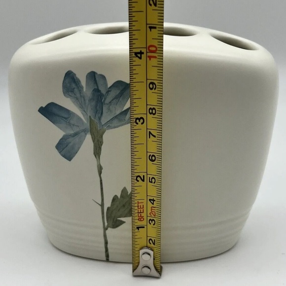 Croscill Bath Rare Croscill Spa Leaf Fourhole Toothbrush Holder